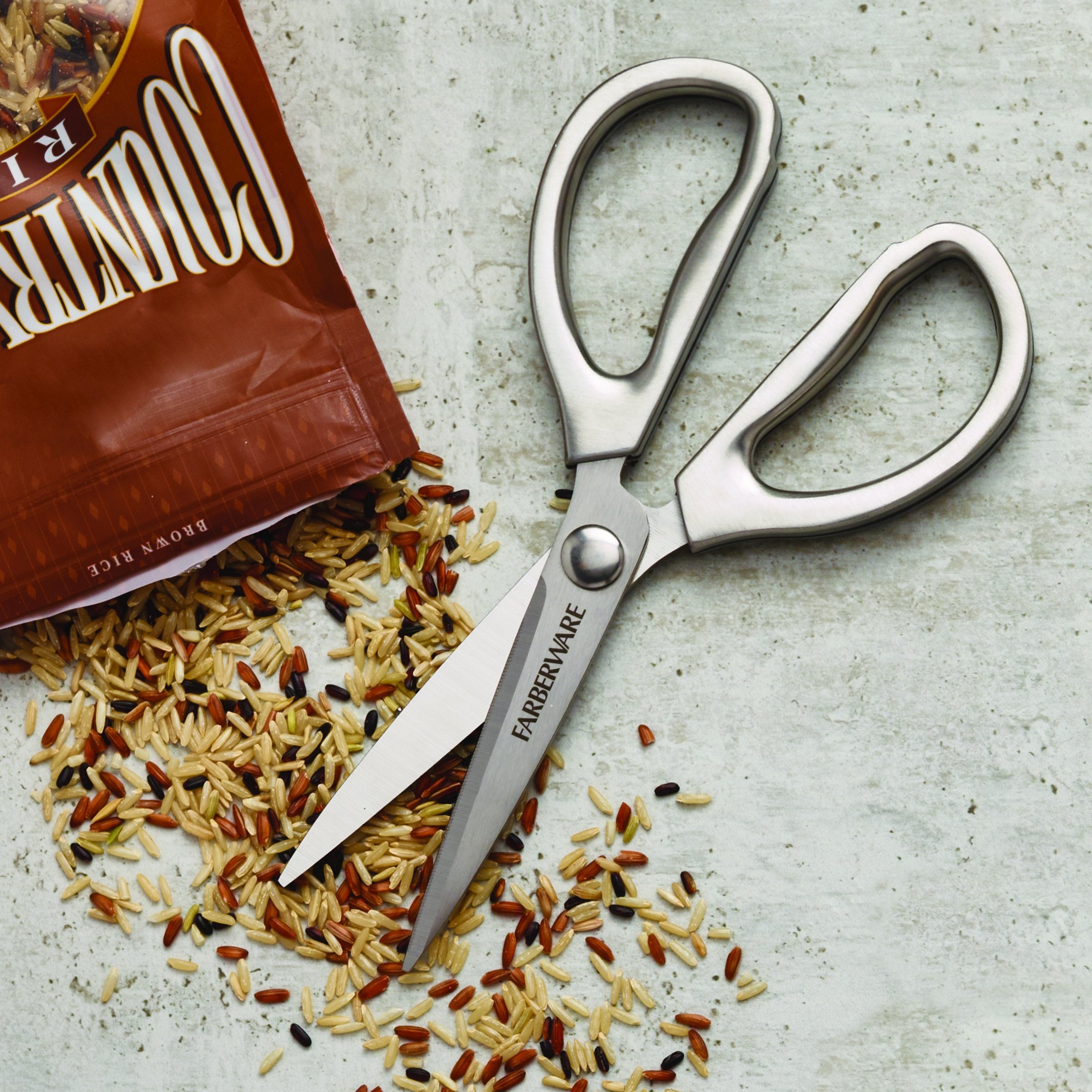 Farberware all-purpose scissors with high-carbon stainless blades for precise kitchen cuts.