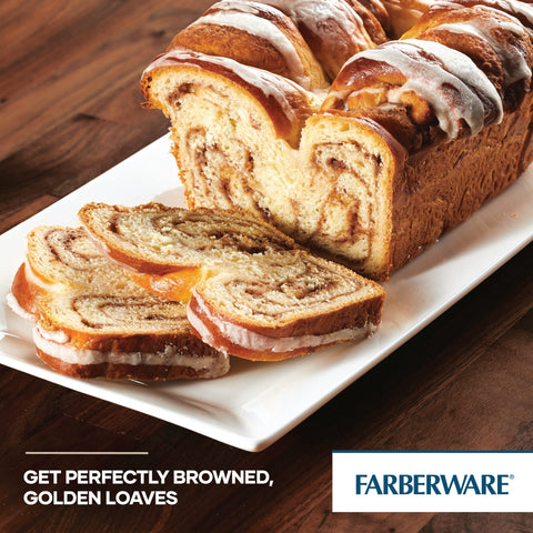 Farberware GoldenBake loaf pan promotes even browning across loaf edges.
