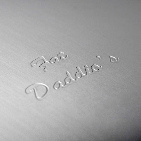 Daily-use readiness of Fat Daddio's anodized square pan for home and bakery kitchens