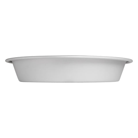 Fat Daddio's 9x1.5-inch pie pan rim close-up for easy handling