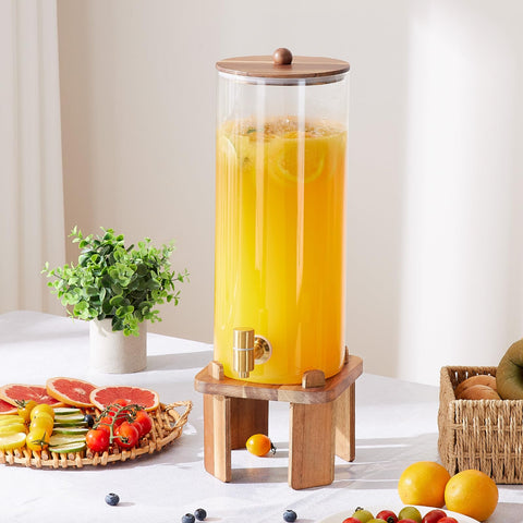 FavorFlavor wood lid with tight seal keeps beverages fresh and mess-free