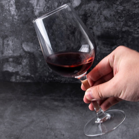 FAWLES bar-use wine glasses—professional look for restaurants and bars.