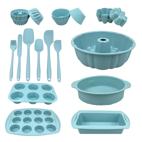 FCAIBEAR muffin pan in mint green for easy release and even baking