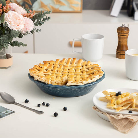 FE Fun Elements deep-dish pie pan with generous capacity for fillings