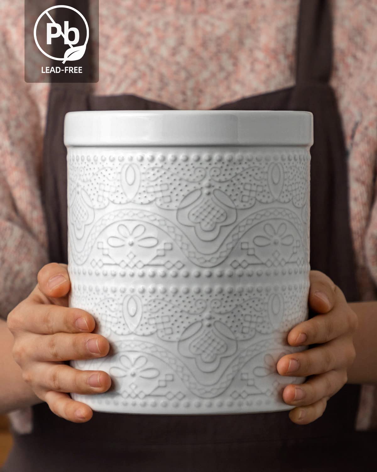 FE FUN ELEMENTS lace emboss close-up highlighting embossed texture
