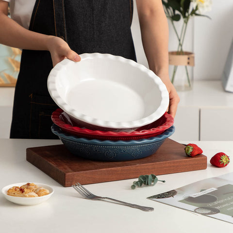 FE Fun Elements pie pan ideal for family gatherings and holiday meals