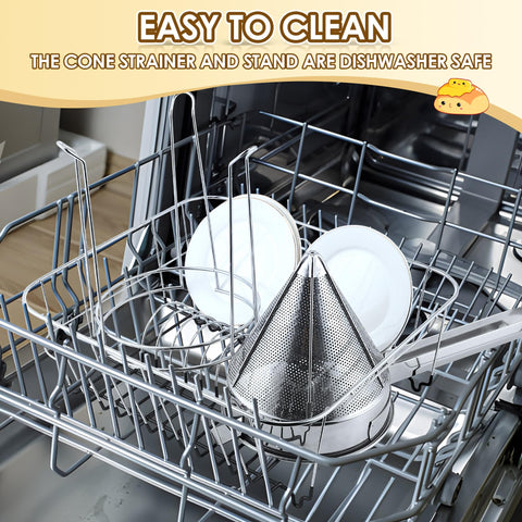 Feekoon wooden pestle included to press ingredients through the mesh