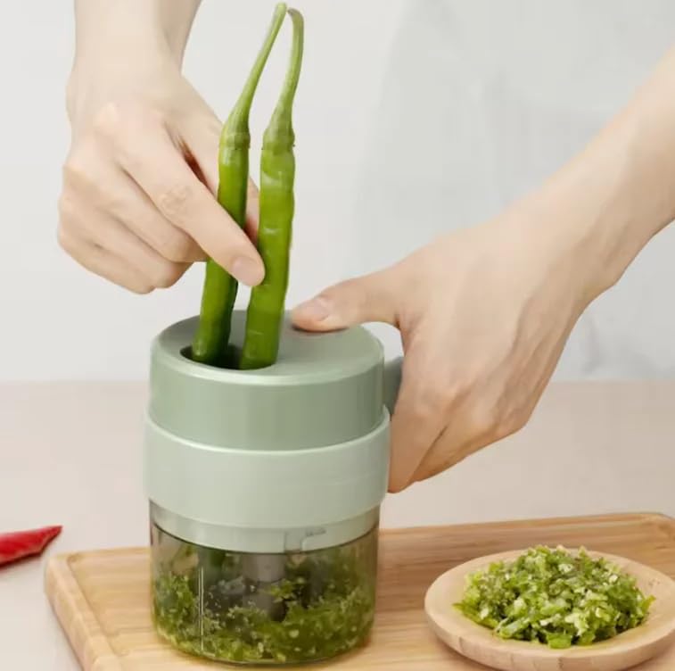 FEEMONT safety base and protective lid for safe chopping