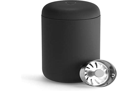 Fellow Carter Move mug vacuum insulation preserves heat and cold on the move