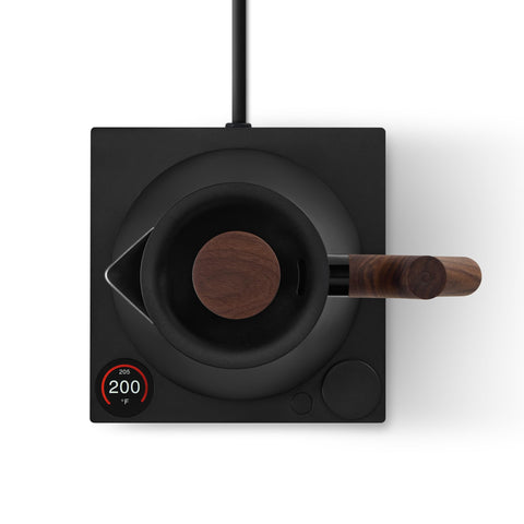 Corvo EKG Pro wide spout for fast, controlled pouring