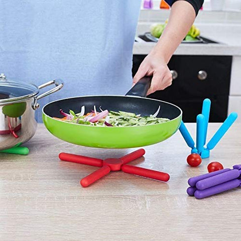 FENGCHEN silicone trivet is dishwasher-safe for easy cleanup after cooking.