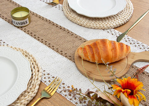 FEXIA year-round decor table runner for seasonal styling