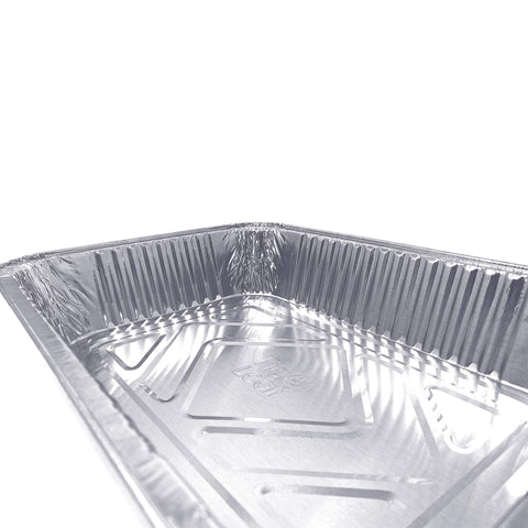 Fig & Leaf disposable pans, easy cleanup after meals.
