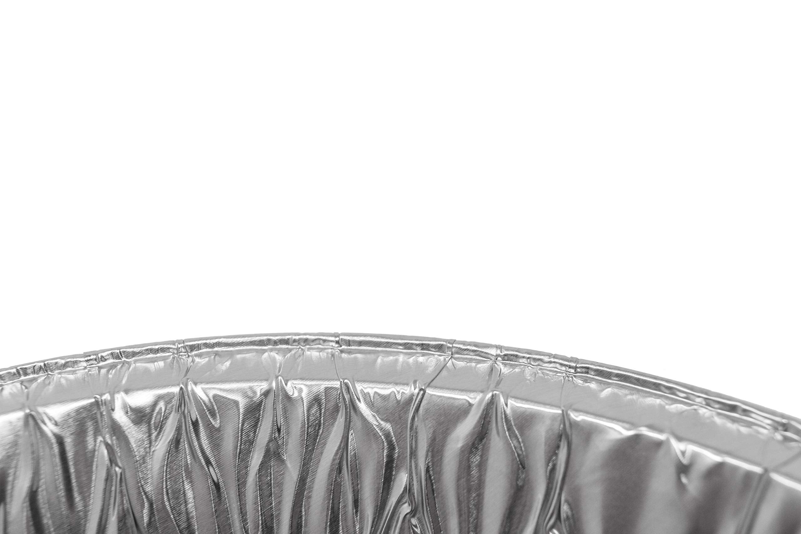Fig & Leaf flat-bottom design promotes even baking and reheating.