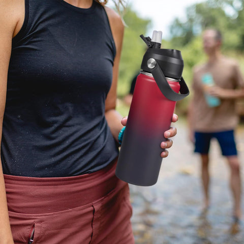Fijinhom travel-friendly bottle fits bags and backpacks easily
