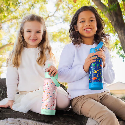 Fimibuke 2-pack includes two bottles, lids, and straws for shared adventures.