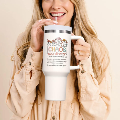 Fimibuke double-wall insulation maintains cold or hot drinks for long workdays.