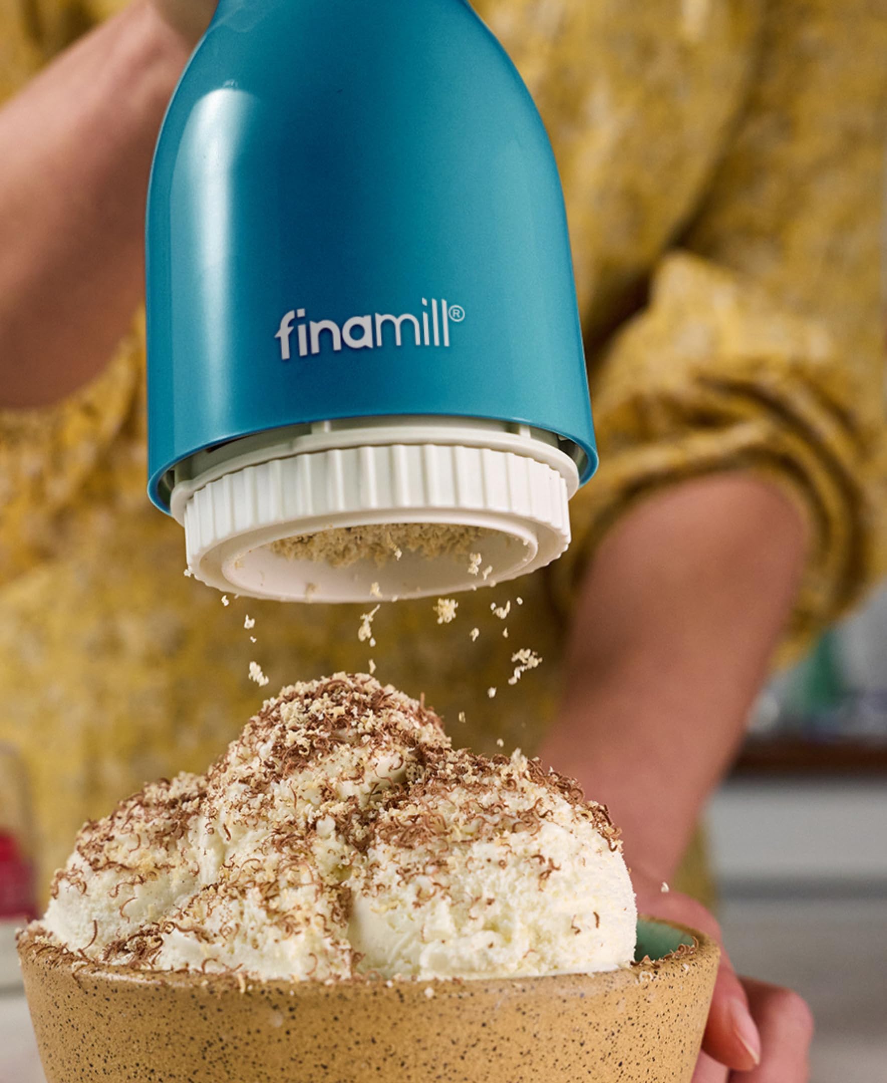 FinaMill Classic pod assembly highlights quick refills and flavor purity.