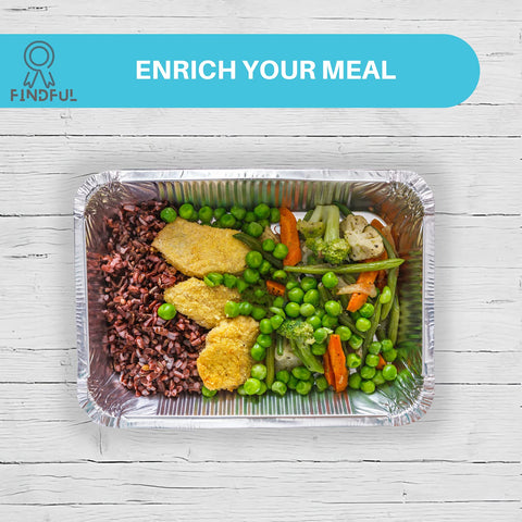 Findful disposable pan demonstrates durable heat distribution for casseroles.