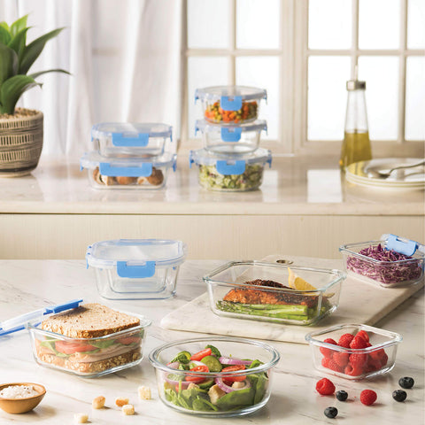 FineDine BPA-free containers ensure safe storage and easy cleaning.