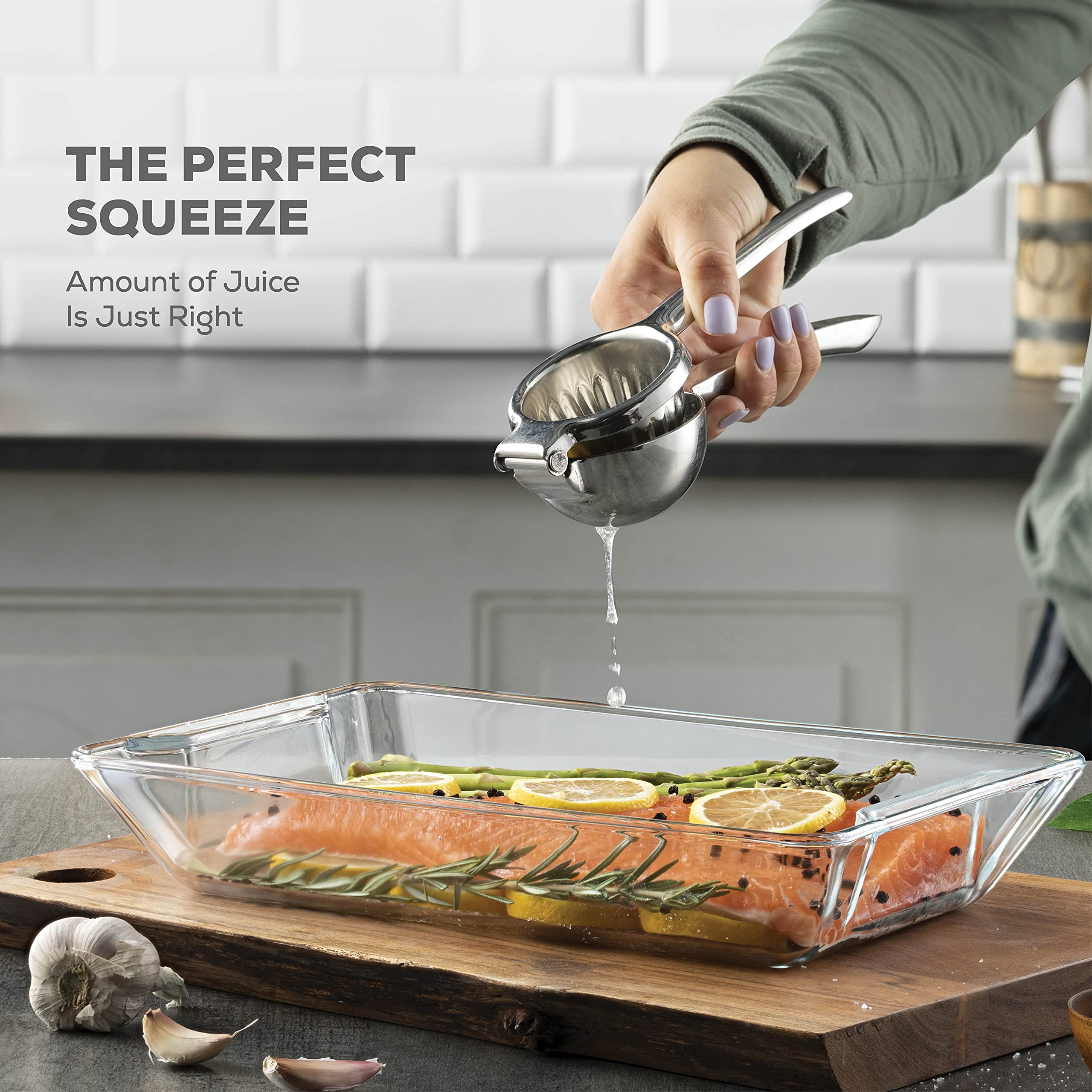 FineDine heavy-duty citrus squeezer lever close-up for effortless juicing.