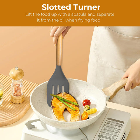 FINENUT beechwood handles provide a comfortable splinter-free grip.