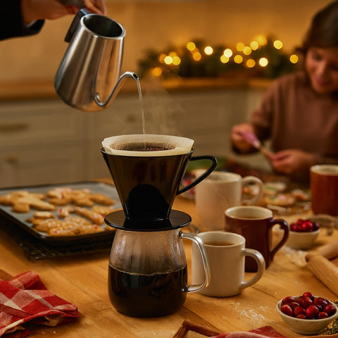 Fino pour-over cone BPA-free polypropylene highlights safe material.