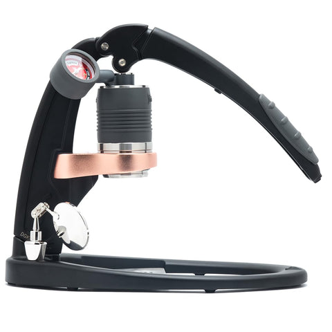 Flair PRO 3 black manual espresso shot showing rich crema for home use