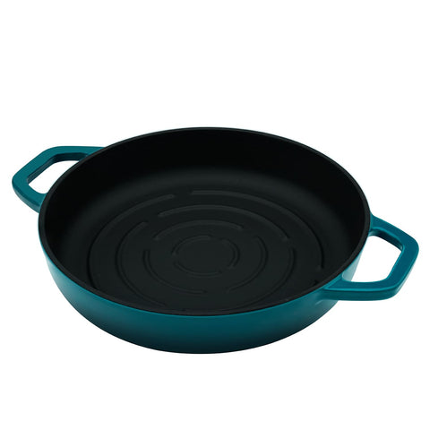 Flavehc cast iron oven with ergonomic handles for easy lifting.