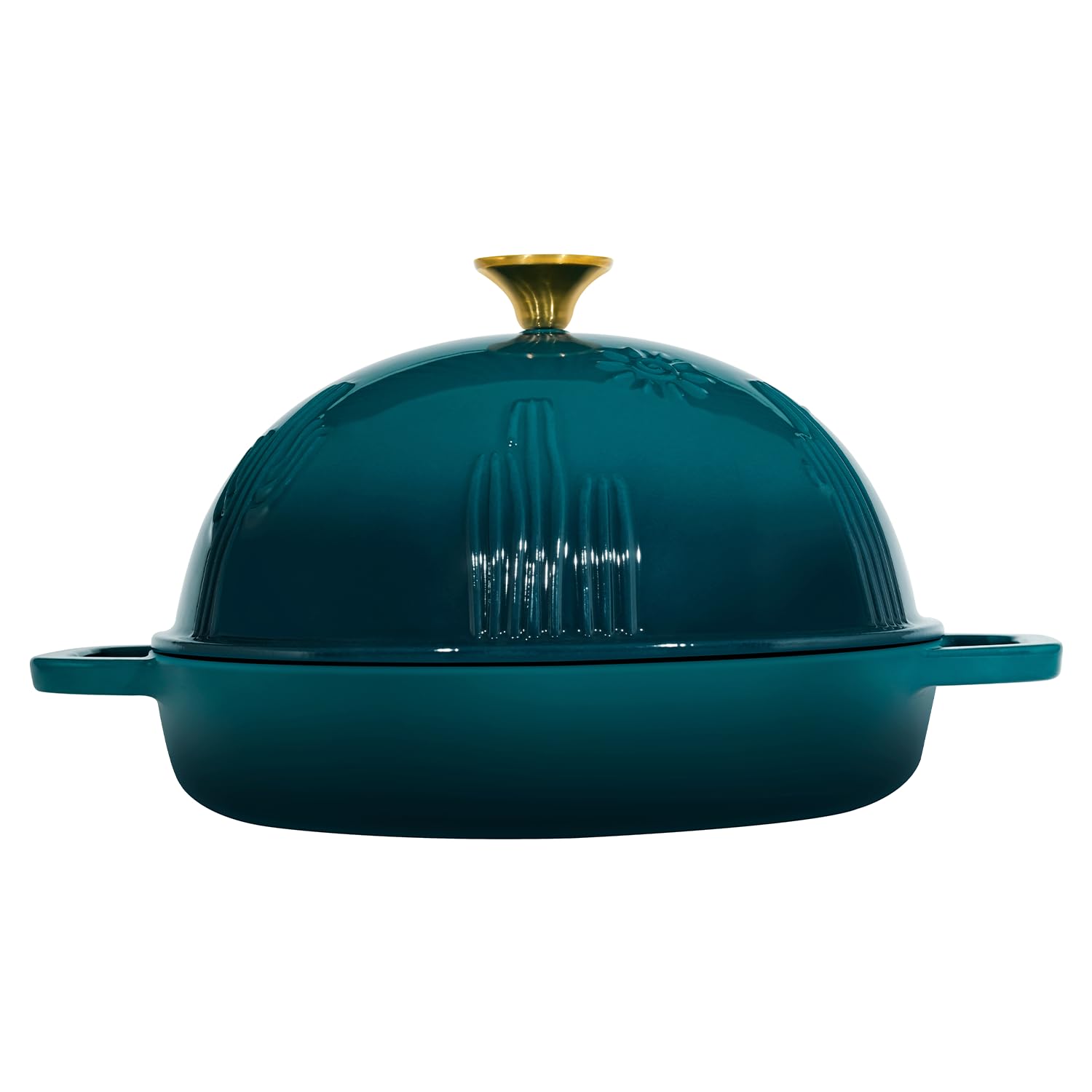 Flavehc dome lid traps steam to improve crumb and crust.