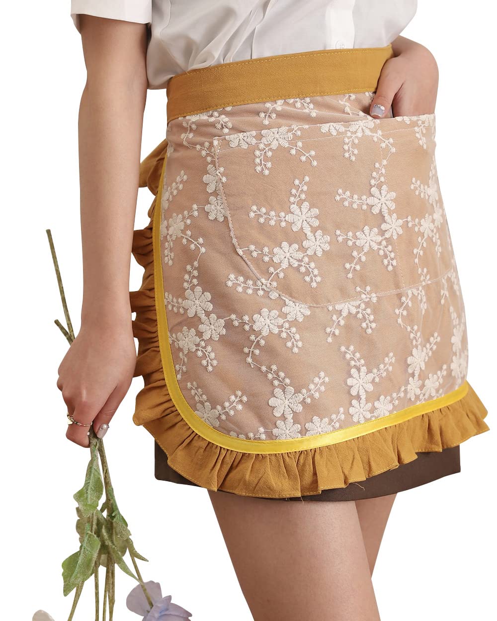 Floosum lovely waist apron yellow front view with lace embroidery for stylish kitchen prep.