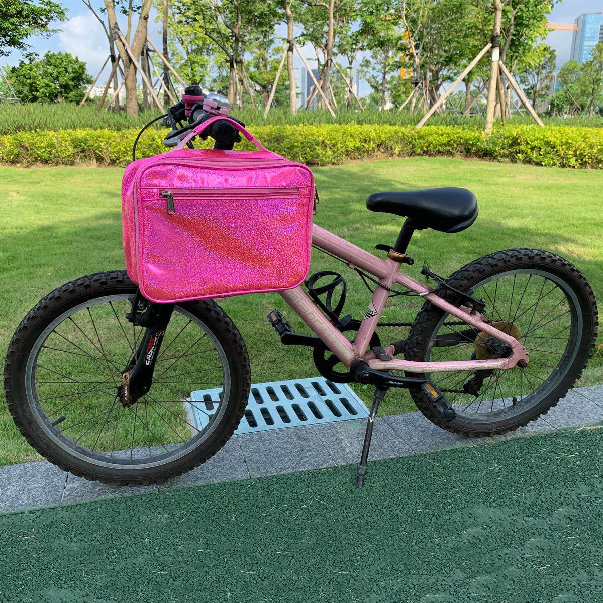 FlowFly portable lunch bag on the go, easy to stash in a backpack.