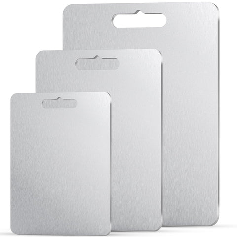 Flurose titanium cutting board gift packaging suitable for home chefs.