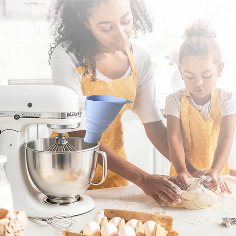 FMOYSIEN funnel for flour and eggs improves accuracy when feeding mixer bowl.