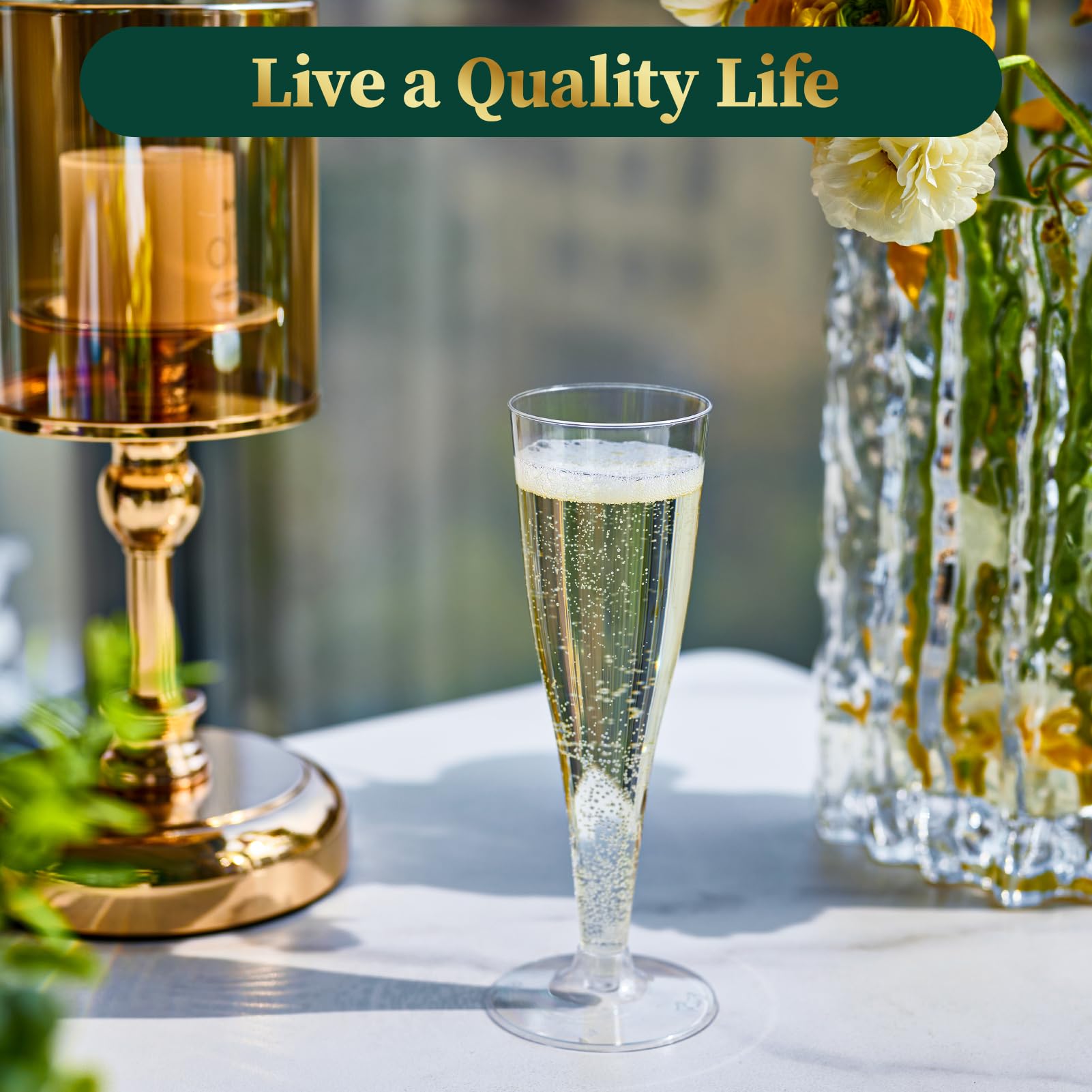 FOCUSLINE elegant clear glasses add a festive touch to receptions