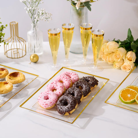 FocusLine BPA-free plastic trays ensure safe food presentation