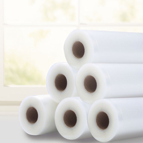 FoodSaver BPA-free multilayer roll provides a strong barrier for freezer and fridge