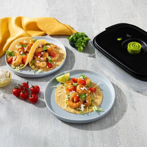 FoodSaver nestable vacuum container saves kitchen space