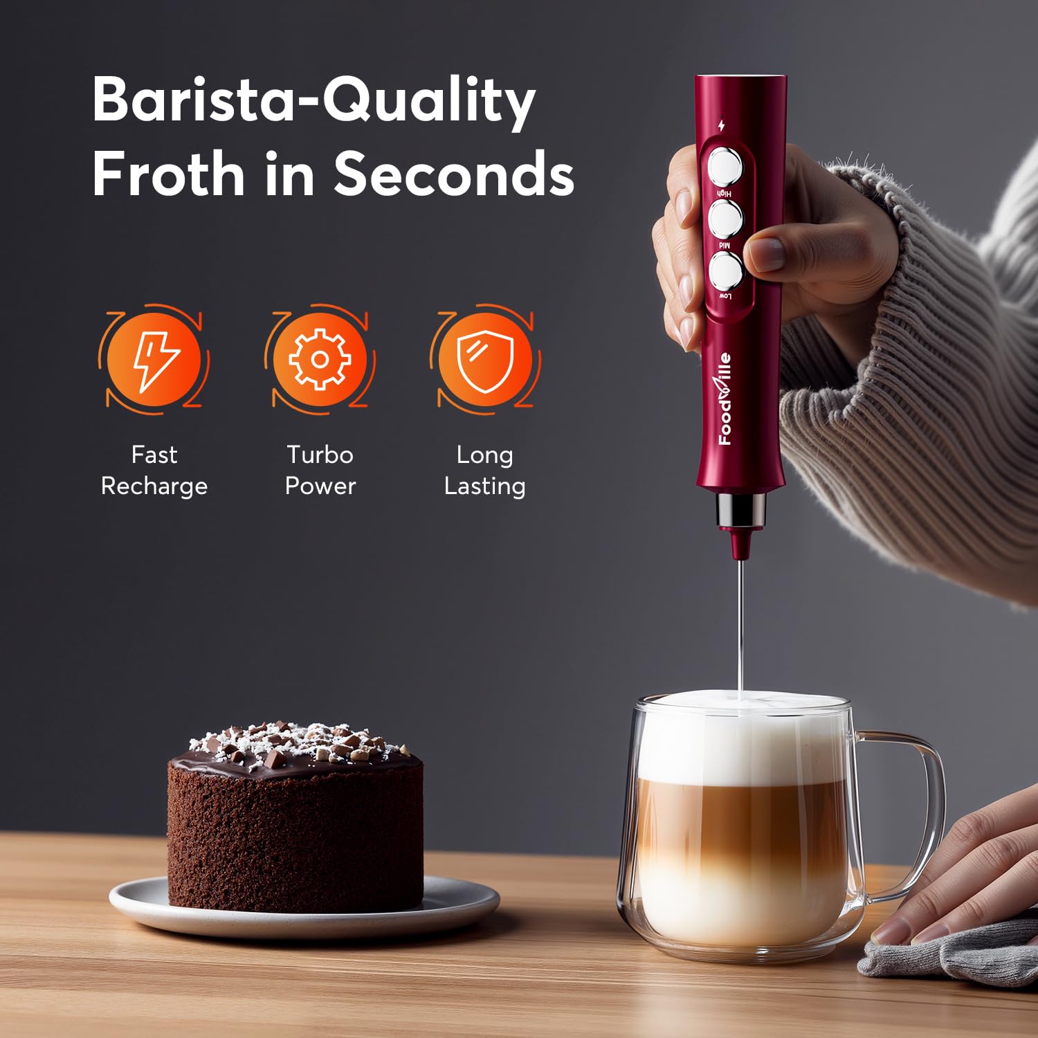 FoodVille MF02 frother produces rich cappuccino foam with a smooth texture.