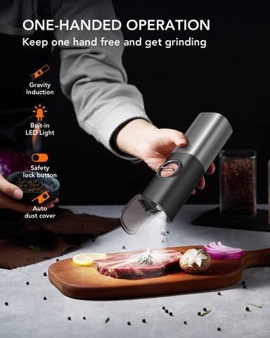 FORLIM gravity grinder in one-hand use for quick seasoning.