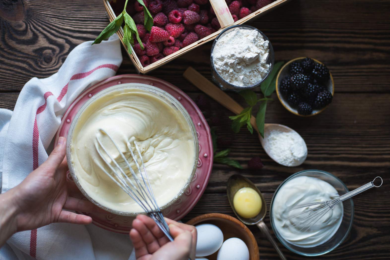 ForTomorrow dishwasher-safe whisk ready for easy cleaning.