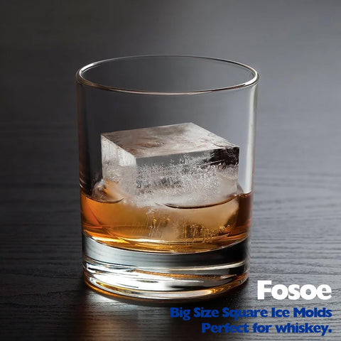 FOSOE easy-release ice cube tray for quick beverage prep.