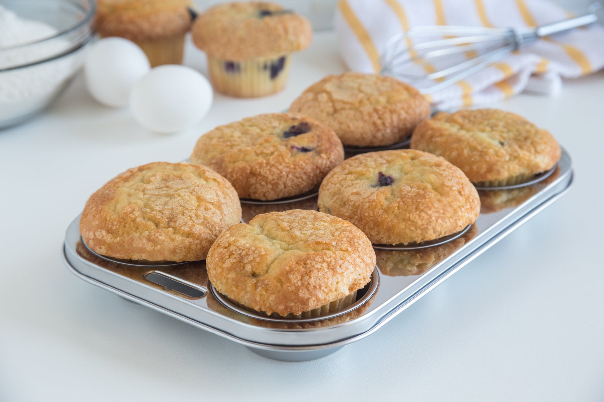 Fox Run 4867 muffin pan stainless steel surface resists stains and rust.