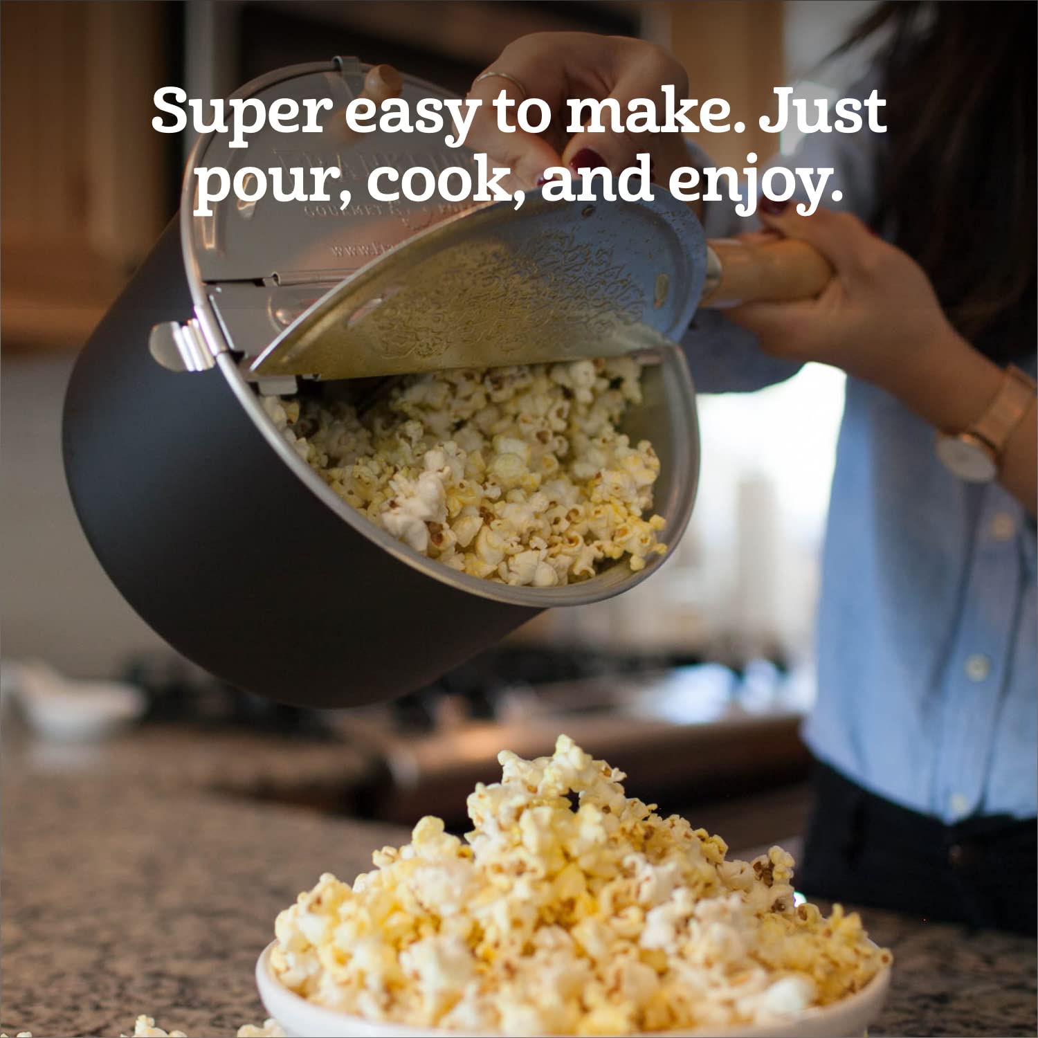 Patented stirring mechanism ensures even popping and reduced sticking.