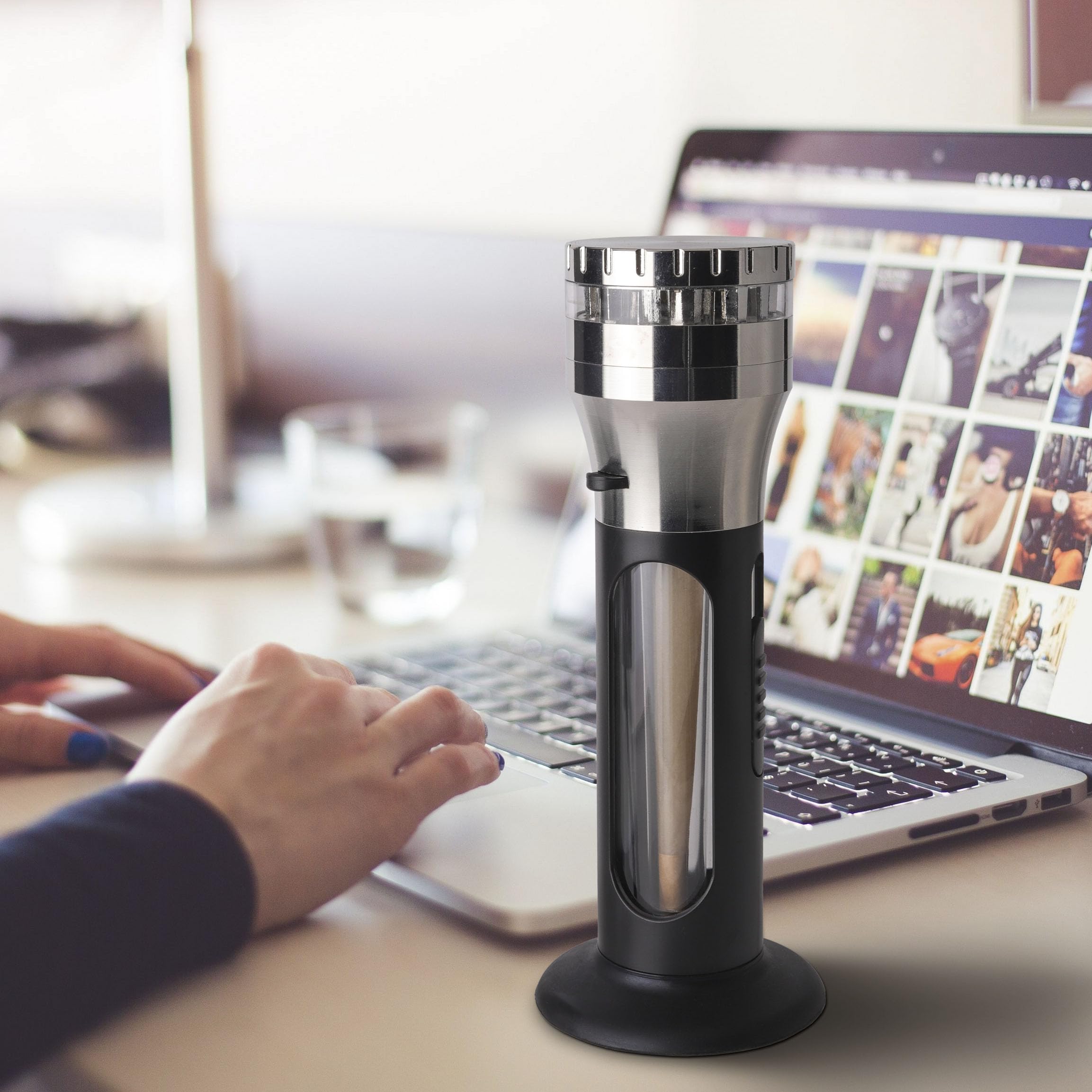 Free Boy all-in-one rolling solution speeds cone filling.