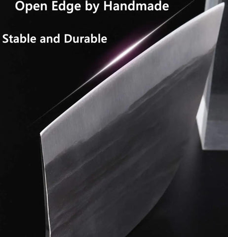 Ergonomic handle grip on Freelander knife enhances control during prep.