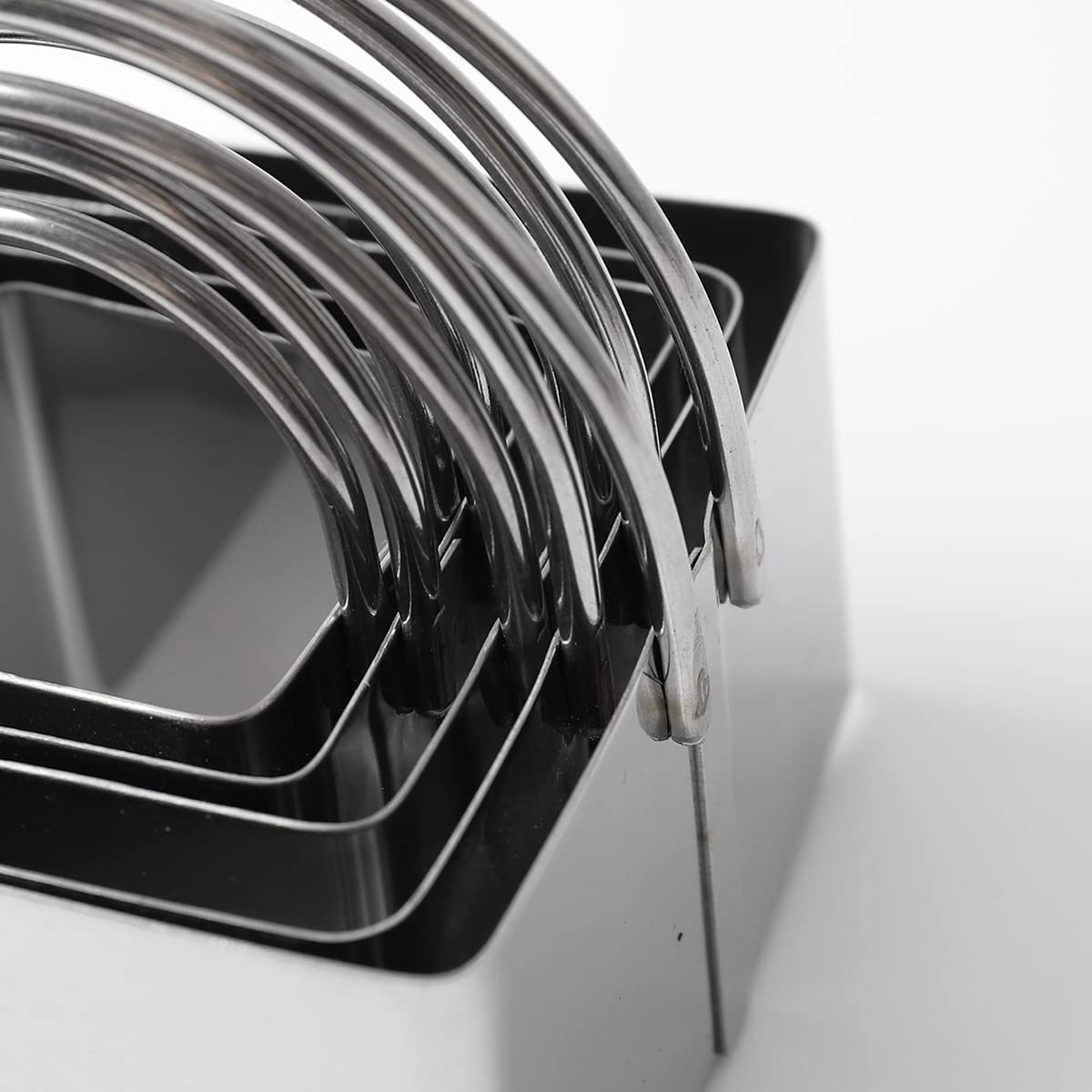 FREESHU cookie cutters are dishwasher-safe and rust-proof for easy cleanup