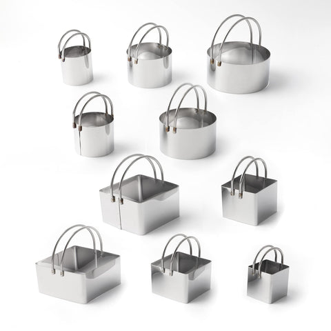 FREESHU cookie cutters with handles offer comfortable grip during cutting
