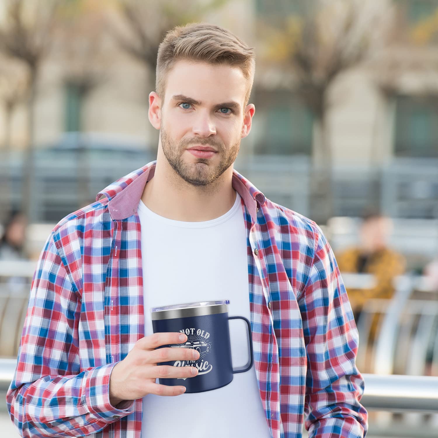 Frerdui everyday-use mug for coffee, tea, or cold drinks.