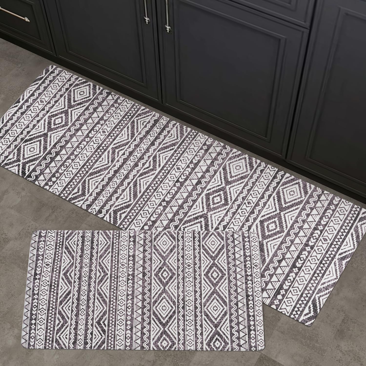 FreshMint boho kitchen mat in Moroccan print (30x17) adds stylish flair.